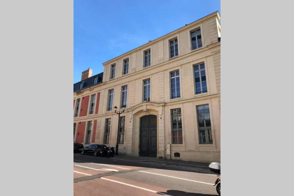 Appartement L'Indépendance à Versailles Extérieur photo