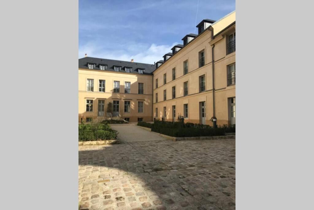 Appartement L'Indépendance à Versailles Extérieur photo