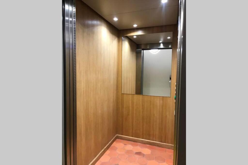 Appartement L'Indépendance à Versailles Extérieur photo